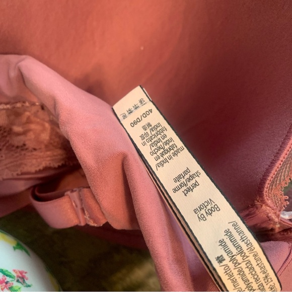 Victoria Secret Bundle 2 Bras Lace Perfect Shape Lemon Print Push Up - Picture 11 of 13